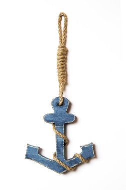 Beyaz arkaplanda deniz çapası dekorasyonu izole edildi