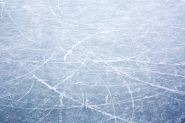 Donmuş buz mavisi buz pateni pistinin arka planında