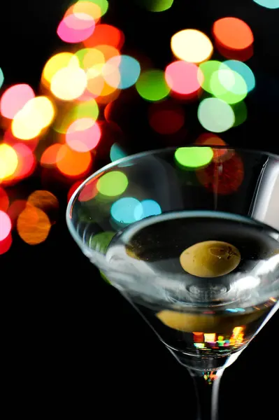 Glasses Cocktails Martini Green Olives Bar — Stock Photo, Image