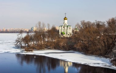 Manastır Adası, Sicheslavskaya Embankment, T.G. Anıtı Shevchenko, Dnepropetrovsk şehri.