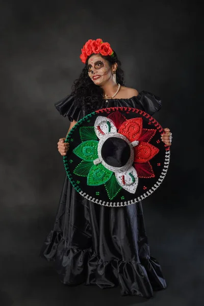 Catrina Kapeluszu Mariachi Kolorami Meksykańskiej Flagi Dzień Świętowania Śmierci — Zdjęcie stockowe