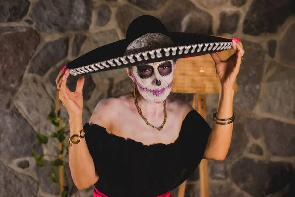 Жінка Вигадувала Катаріна Капелюсі Маріачі Мексиканська Жінка Святкує День Мертвих — стокове фото