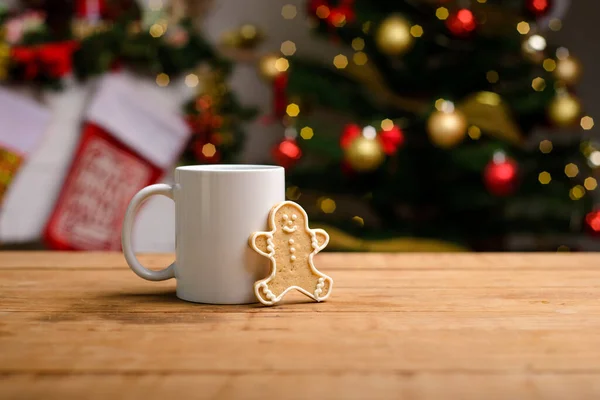Gingerbread Man Cookie Next White Cup Wooden Table Christmas Background — Stock Photo, Image