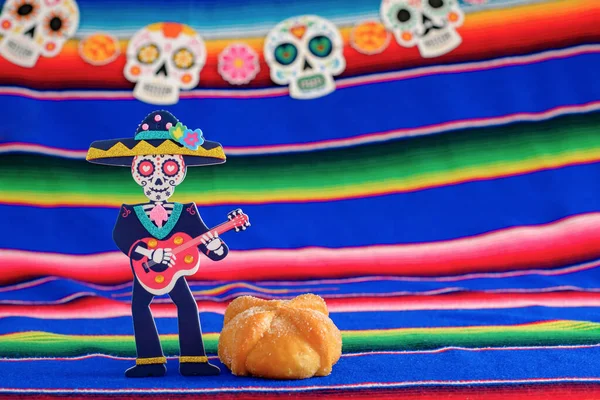 Catrin Figura Pan Muerto Serape Colorido Celebração Dia Dos Mortos — Fotografia de Stock