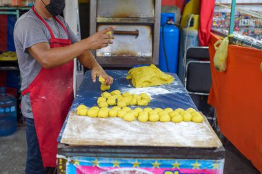 Meksika 'da bir markette bir sokak fırınında ekmek ayrıntıları..