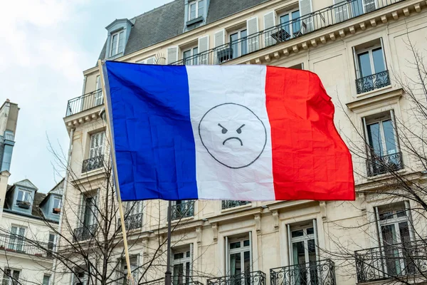 Párizs Franciaország 2023 Március Francia Zászló Harag Emoji Szimbólumával Közelről — Stock Fotó