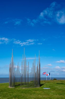 Royan, Fransa - 1 Haziran 2024: Yaratıcı-tasarımcı Luc RICHARD 'ın eseri olan 