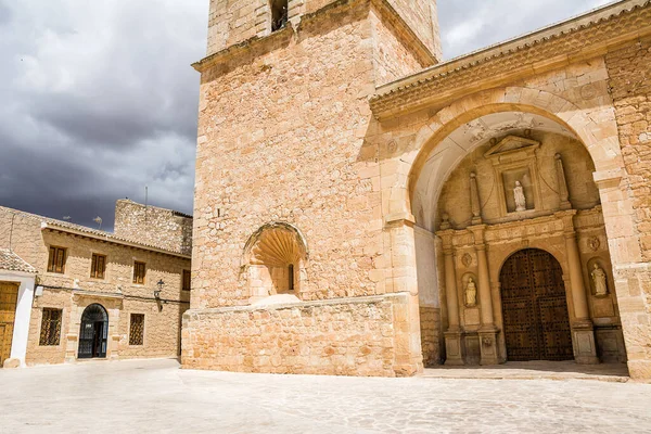 Entrédörr Till Huvudkyrkan Den Lilla Staden Toboso Spanien — Stockfoto