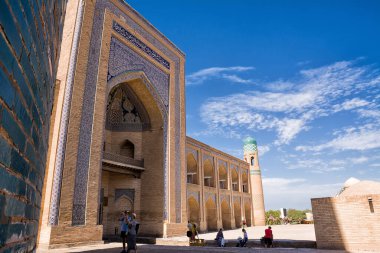 Khiva, Özbekistan - 11 Temmuz 2024: Madrasa portalı Muhammad amin khan;