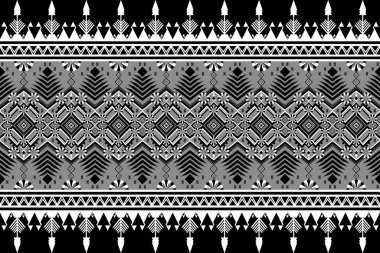 Etnik, pürüzsüz geometrik kabile arkaplanı. Beyaz arka planda siyah ve beyaz geleneksel renk motifleri. Tekstil duvar kağıdı kumaşı için soyut Aztek süslemesi. Vektör illüstrasyonu