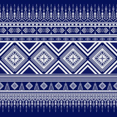 Klasik Geometrik Soyut etnik model, mavi arka planda geleneksellik. Aztek hattı kabilesinin kusursuz süsü. Sınır dekorasyonu. Duvar kağıdı, tekstil, kumaş, giysi, batik, halı, Sarong için tasarım