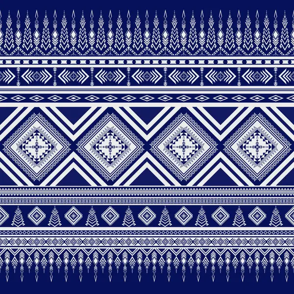 Klasik Geometrik Soyut etnik model, mavi arka planda geleneksellik. Aztek hattı kabilesinin kusursuz süsü. Sınır dekorasyonu. Duvar kağıdı, tekstil, kumaş, giysi, batik, halı, Sarong için tasarım