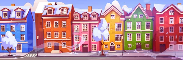 在充满传统建筑的斯堪的纳维亚城市街道上下雪 带旧房子 白色屋顶 树木和人行道上的灯笼的舒适的冬城的病媒卡通画 暴雪和寒冷天气 — 图库矢量图片