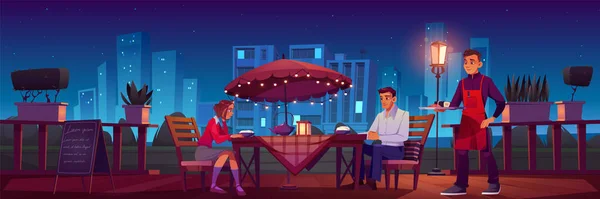 ロマンチックなデートのレストランでカップルの食事 パティオのテーブルに座っている若い男と女のベクトル漫画のイラスト ウェイター寿司を運ぶ 背景に都市の建物 夜空に多くの星 — ストックベクタ