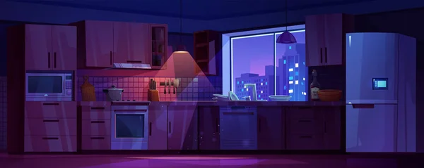 キッチンインテリア 冷蔵庫 テーブル ストーブと夜の窓付きの家の部屋 現代の冷蔵庫 電子レンジ 食器洗い機とシンクのプレートと空の暗いキッチン ベクトル漫画のイラスト — ストックベクタ