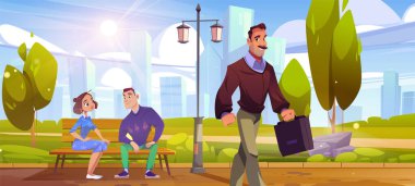 İlkbaharda ya da yaz aylarında yeşil ağaçlı ve arka planda yüksek binaları olan şehir parkındaki insanlar. Çizgi film manzarası. Çift bankta oturuyor, konuşuyor ve iş adamı yolda yürüyor..