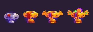 Ödül kadehi ve kupa kupası oyun seviyesi ui tasarımı için. Gümüş ve altın ödüllü çizgi film vektör çizimleri. Kurdeleleri, kanatları ve mücevherleri var. Hazine ödüllü evrimin çeşitli aşamaları.