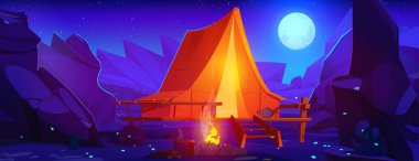 Kayalık gece manzarasında bir gece kampı. Aydınlatılmış turist çadırının yanında yanan şenlik ateşinin vektör çizimi, neon yeşil ateş böcekleri olan dağ taşı arazisi, karanlık yıldızlı gökyüzünde parlayan ay.
