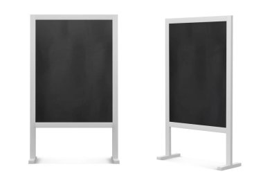 Tahta beyaz arka planda izole edilmiş olarak duruyor. Reklam panolarının ön ve yan görünümü için gerçekçi vektör illüstrasyonu, boş yüzey ile menü gösterimleri, kaldırım kafesi tanıtım afişi tasarımı