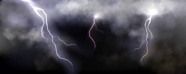 Bulutlar ve gök gürültülü kara fırtınalı gökyüzü. Kasvetli gece bulutlarının gerçekçi bir temsili. Yoğun siste parlayan elektrik şimşekleri, sağanak yağmur fırtınası, kötü hava tahminleri.