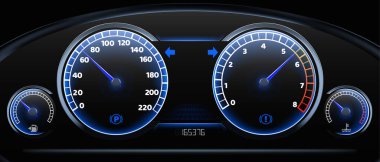 Aydınlatılmış hız göstergelerine sahip modern araç gösterge paneli - hız, devir sayaçları, yakıt ve sıcaklık göstergeleri gösteren siyah otomotiv paneli. Araç istatistikleriyle dijital mil sayacı.