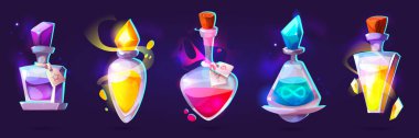 Fantezi RPG tasarımı için şişe ve şişe içinde parlayan iksirler olan iksir şişesi oyun varlıkları. Tıpa tıpalı sihirli sıvılar. Sihirbaz maceraları ya da büyü arayüzleri için simyacı kapları.