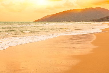 Günbatımı Deniz Arkaplanı Kum Sahil Dalgası Güneş Doğumu Altın Portakal Gökyüzü Yazı Tropikal Sonbahar Ucu Gökyüzü Manzara Ada Işığı Sabah, Doğa Akşamı Kıyısı Güzel.