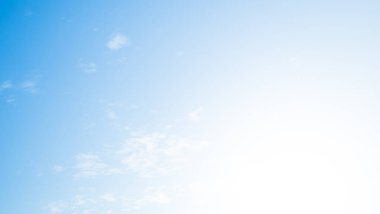 Cloud Blue Sky Backgrond, Light Parlak Güzel Yaz Doğası Hava Günü, Bulutlu Beyaz Işıklı Bahar Sezonu Arkaplan Fotoğrafı Duvar Kağıdı, Güneşli Desen Uzay Bulutu.