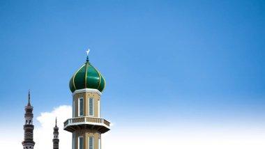 Mübarek İslam 'ı selamlayan cami Müslüman Binası Mescid-i Haram Kubbe Hac Medine Umrah Ramazan Ramazan Kültür Mübarek Muhammed Muhammed Kur' an Muhammed Muhammed Muhammed Muhammed.