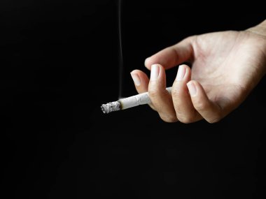 Sigara İçen Kadın, Taobacco 'yu Durdurun Günü, İyi Sağlık İçin Sözcük Bağımlılığını Bırakma, Kötü Akciğer İçicisi Sorunları Sağlıksız.