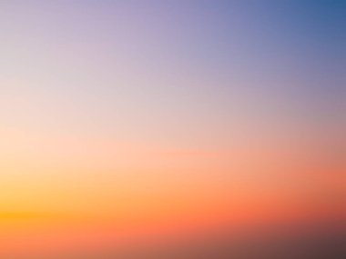 Gradyan Sarı Günbatımı Arkaplan Efekti Parlak Turuncu Işık Pastel Güneş Dramatik Kaplama Modülü Bulanık Gün Doğumu Gökyüzü Yaz Moda Moda Seyahati Altın Arkaplan Model Minimum Platformu.