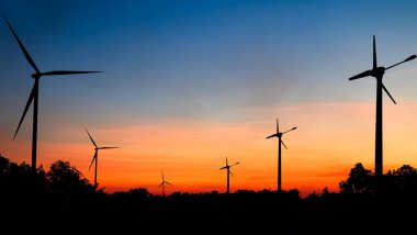 Rüzgâr Değirmeni Enerji Tarım Üreteç Yenilenebilir Suset, Çevre Sistemi Teknolojisi Elektrik Pervanesi Türbini Temiz Karbon.