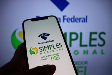 Bahia, Brezilya. 08 Ağustos 2025: MEI Uygulaması. Mikro girişimci Bireysel (MEI - Mikroempreendedor Bireysel - Basit Nacional). Küçük işletme sahipleri için Brezilya formalizasyon seçeneği. 