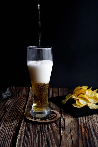 Cerveja Cerveja Fundo Escuro Com Espaço Para Texto Cerveja — Fotografia de Stock