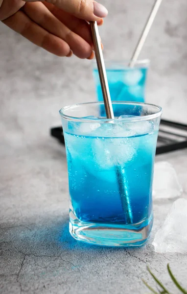 Glass Cocktail Blue Lagoon Cool Gray Background — Stock Photo, Image