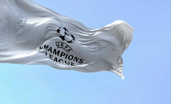 Κωνσταντινούπολη Tur Ιούλιος 2022 Σημαία Του Uefa Champions League Κυματίζει — Φωτογραφία Αρχείου
