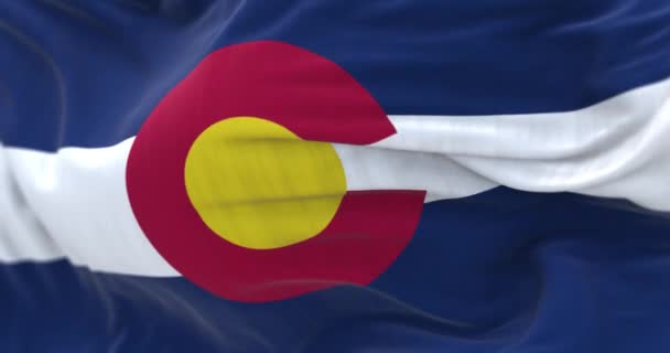 Colorado Bayrağının Dalgalandığı Yakın Çekim Görüntüsü Colorado Amerika Birleşik Devletleri — Stok video