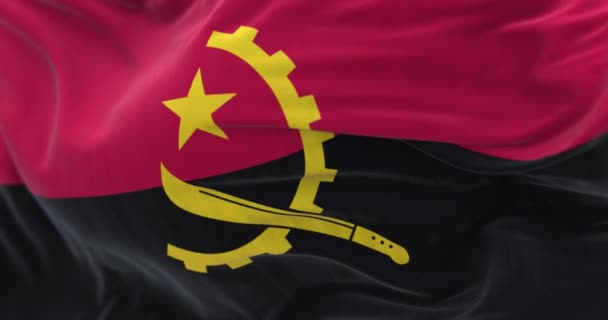 Angola Ulusal Bayrağı Rüzgarda Dalgalanıyor Angola Cumhuriyeti Güney Afrika Bir — Stok video