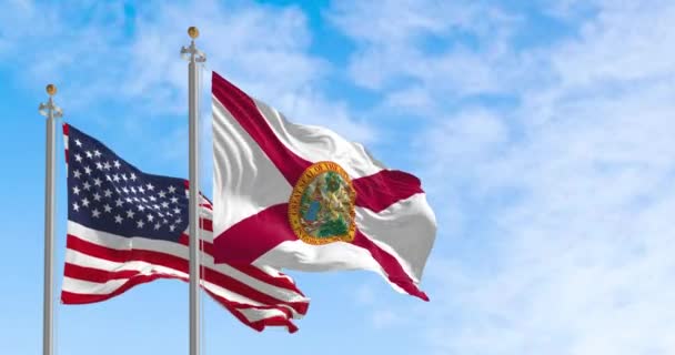Bendera Negara Bagian Florida Mengibarkan Bendera Nasional Amerika Serikat Pada — Stok Video