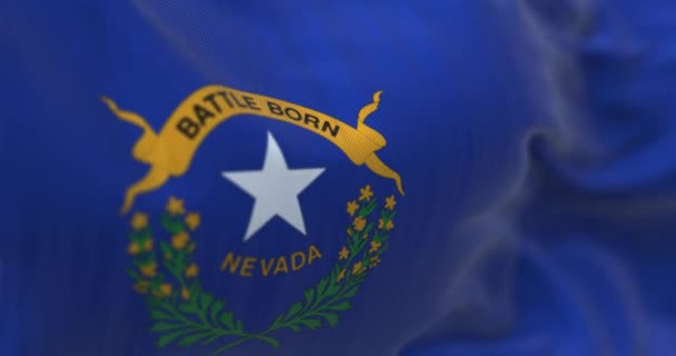 Bandera Del Estado Nevada Ondeando Fondo Azul Estrella Blanca Cinta — Vídeo de stock