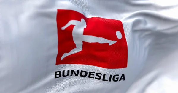 ミュンヘン 2023年4月 ブンデスリーガの旗が風になびくクローズアップ ブンデスリーガ ブンデスリーガ はドイツのプロサッカーリーグ イラスト編集3Dイラストレンダリング — ストック写真