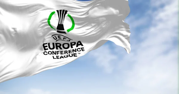 Praga Abr 2023 Uefa Europa Conference League Agitando Bandeira Europa — Fotografia de Stock