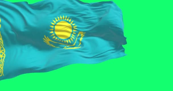 Bandeira Cazaquistão Acenando Isolada Fundo Verde Animação Renderização Sem Costura — Vídeo de Stock