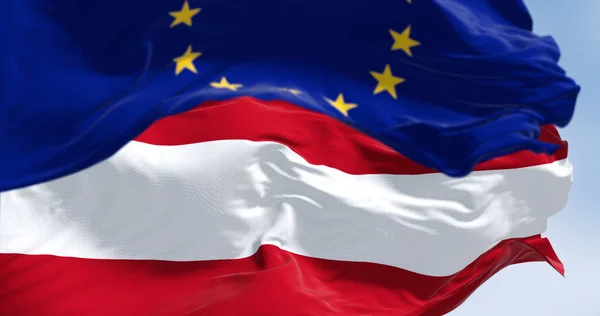 Austria Unione Europea Sventolano Bandiere Insieme Una Giornata Limpida Democrazia — Foto Stock