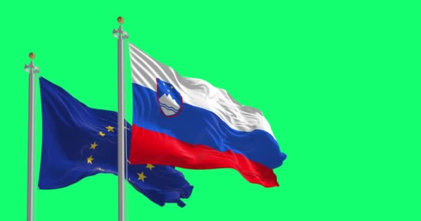 斯洛文尼亚和欧洲联盟的国旗在绿色屏幕上摇曳 欧洲联盟成员 2004年至今 无缝3D渲染动画 绿色屏幕 慢动作回圈4K分辨率 — 图库视频影像