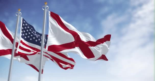 Bandeiras Estaduais Alabama Acenando Com Bandeira Nacional Dos Estados Unidos — Vídeo de Stock