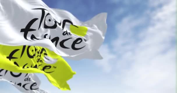 Paris Juni 2023 Tour France Flaggor Vinkar Årets Viktigaste Internationella — Stockvideo