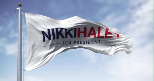 Washington Juni 2023 Nikki Haley 2024 Presidentvalskampanj Flagga Viftar Vinden — Stockvideo