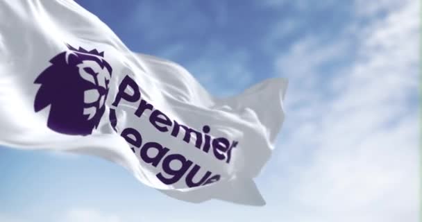 London Storbritannien Juli 2023 Premier League Flaggan Vinkar Vinden Högsta — Stockvideo
