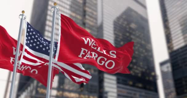 Сан Франциско Сша Августа 2023 Года Банк Wells Fargo Флаги — стоковое видео